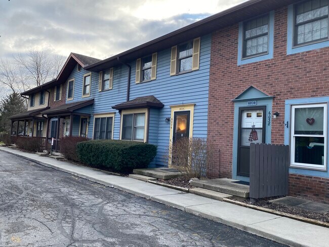 Foto del edificio - 6036 Applecrest Ct