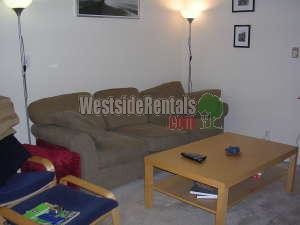 Primary Photo - 12036 Goshen Ave