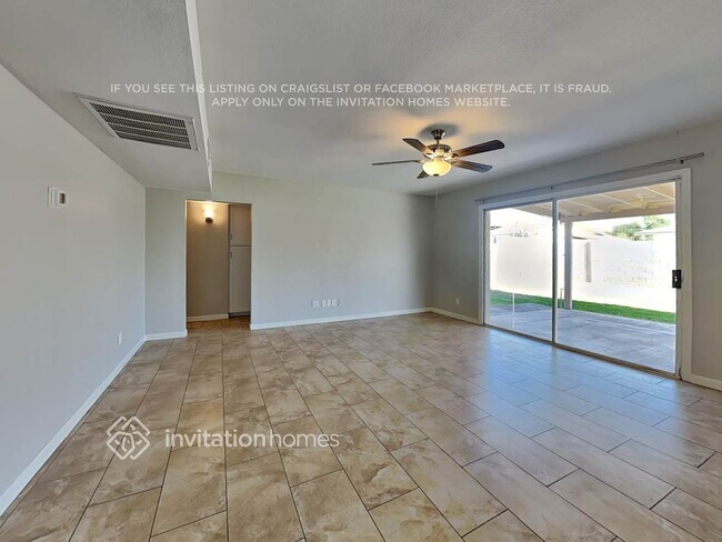 Building Photo - 10623 N 49th Ave