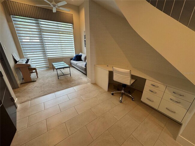 Foto del edificio - 239 Cosmopolitan Ct