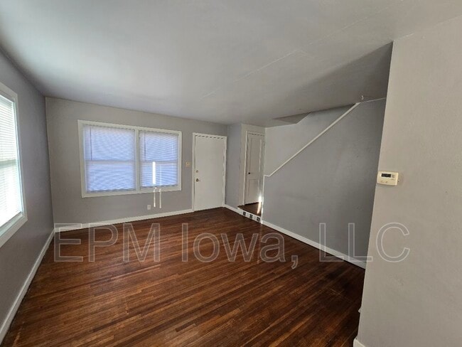 Building Photo - 241 Madison St