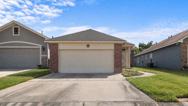 Building Photo - 12994 Centaurus Ct