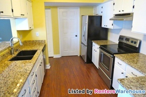 Building Photo - 2559 Wimbledon Pl