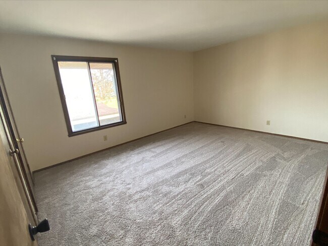 Foto del edificio - 2650 W Custer Ave