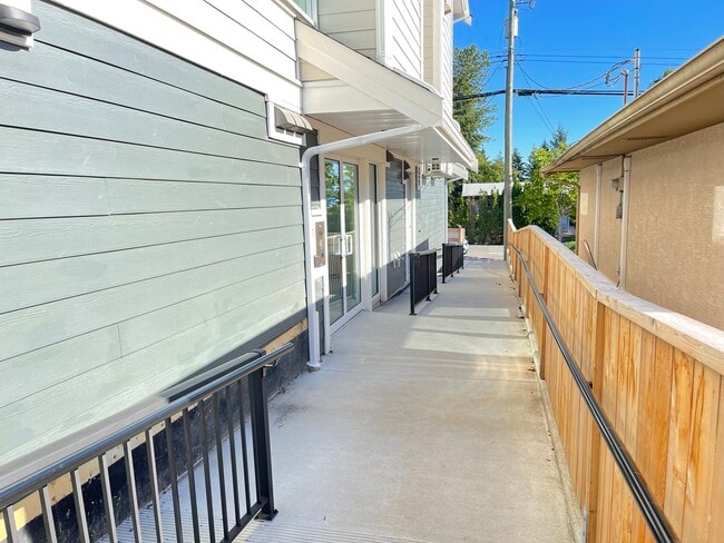 Building Photo - 210 First Ave W