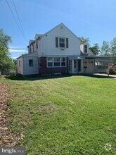 Building Photo - 205 Beeson Rd