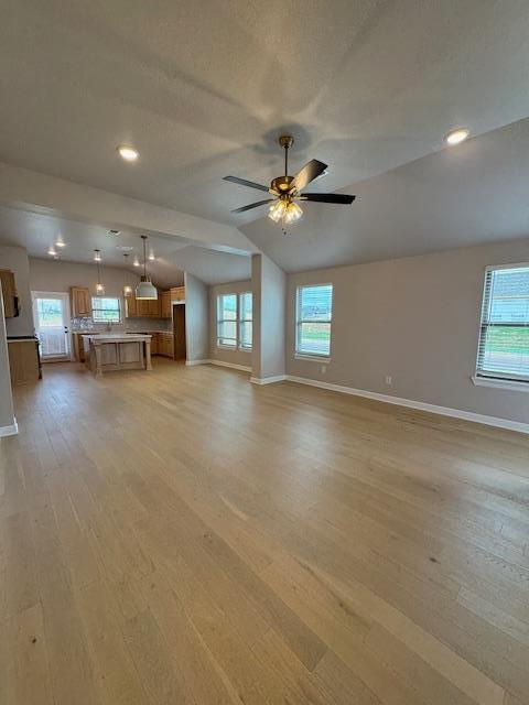 Building Photo - 626 Prairie Dr