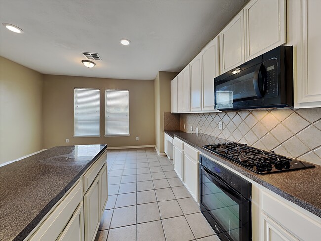 Building Photo - 3493 Cedar Prairie Dr