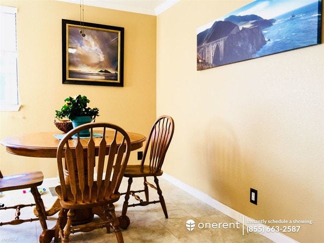 Building Photo - 2 br, 2 bath Condo - 213 Del Monte Ln