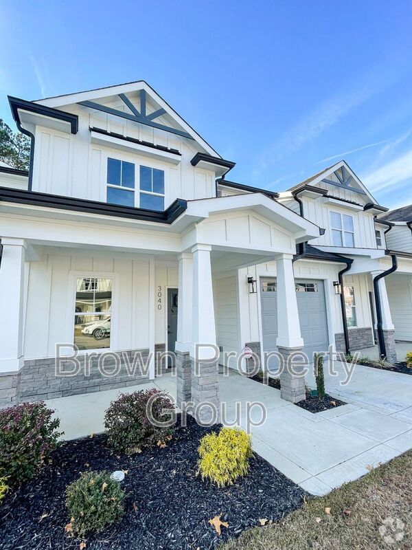 Building Photo - 3043 Candlelight Dr