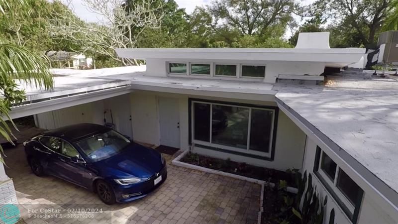 Primary Photo - 836 SW 18th Ct