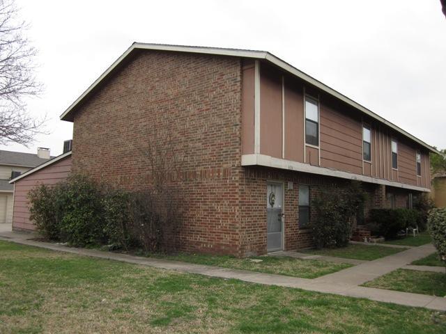 Building Photo - 626 WOLFTRAP DR.