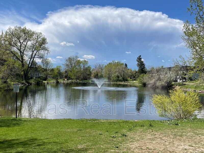Foto principal - 280 E Highline Cir