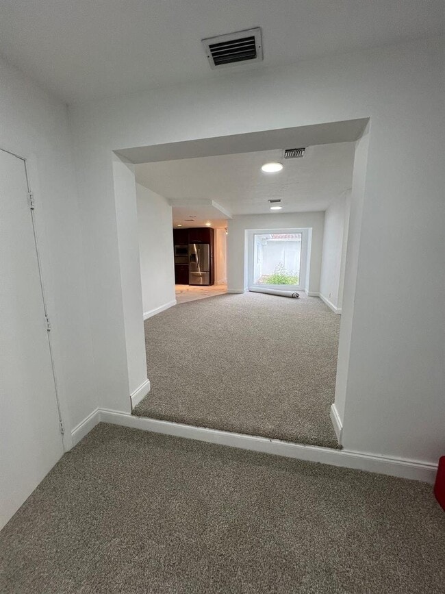 532 NE 12th Ave, Fort Lauderdale, FL 33301 House Rental in Fort