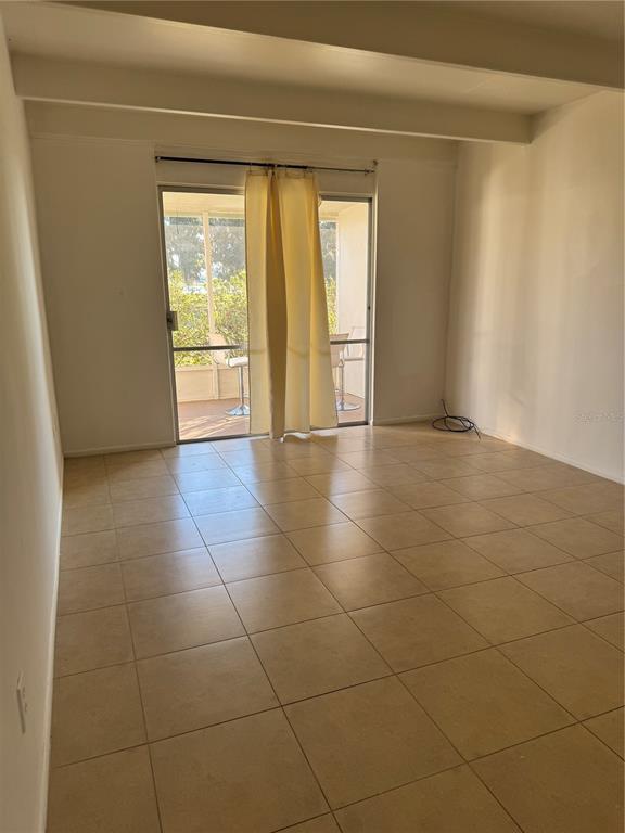 Building Photo - 4719 Club Cir