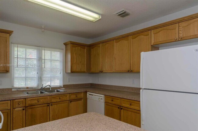 Foto del edificio - 3797 Dove Landing Rd