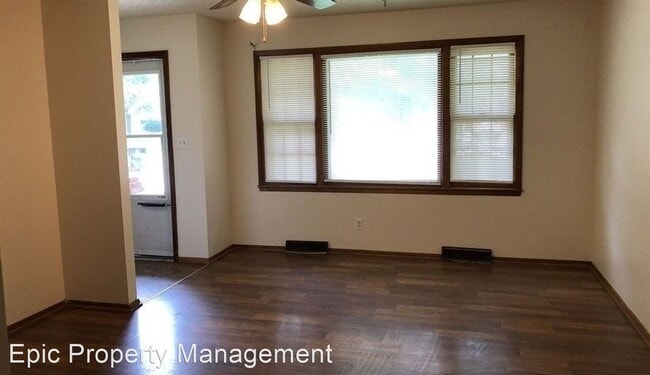Building Photo - 3 br, 2 bath House - 4209 SW 34th St