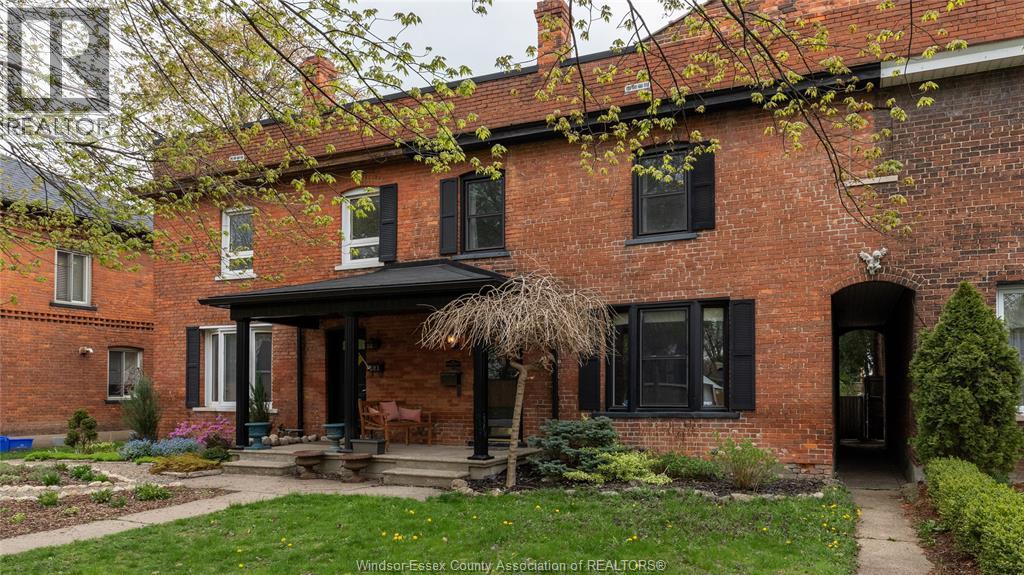 Photo principale - 952 Monmouth Rd