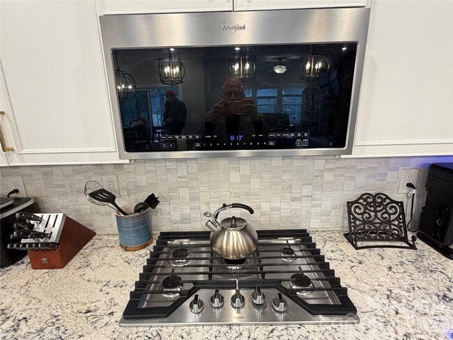 Foto del edificio - 3609 Walter Nelson Rd