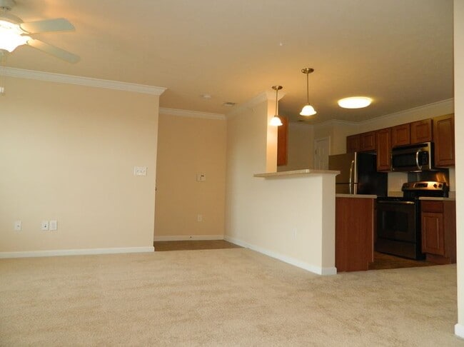 Building Photo - Cimarron Terrace