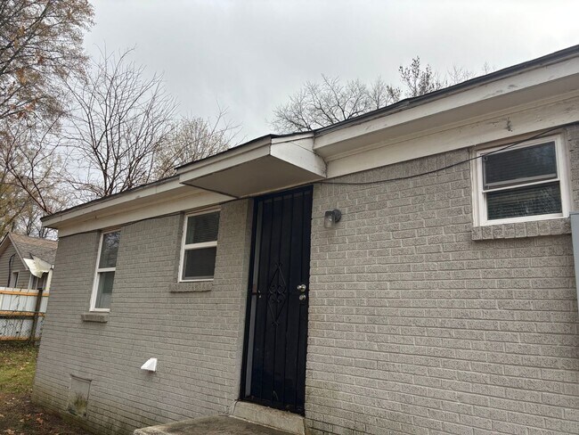 Photo - 3034-3036 Sinclair St Apartment