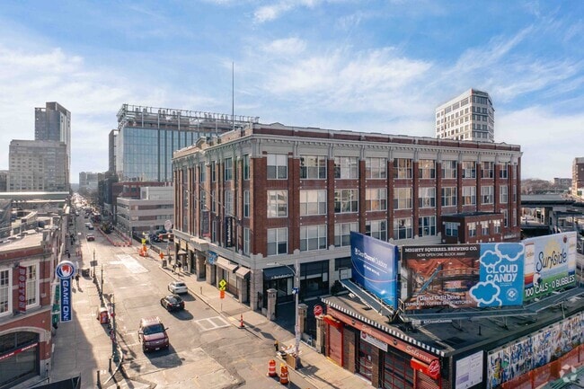 Building Photo - Demeter Lofts at the Park