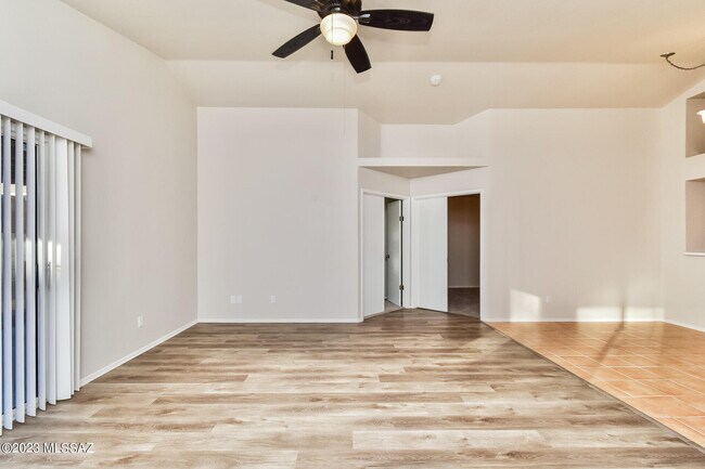 Building Photo - 7124 S Camino Triste