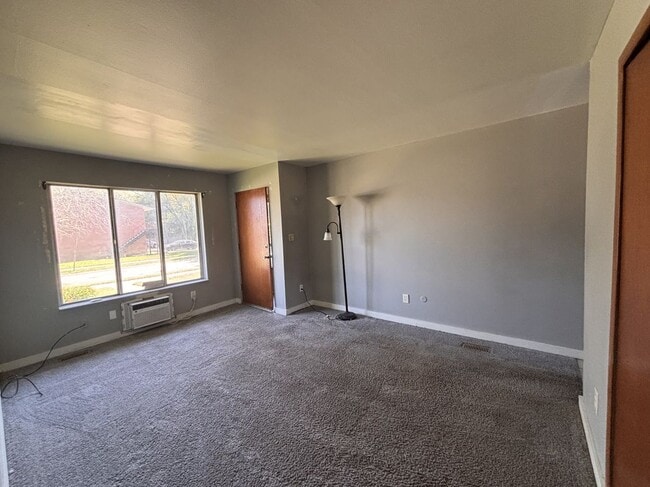 Foto del edificio - 4064 Agnes Ave