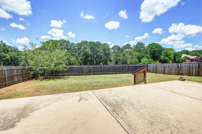 Photo - 309 Camperdown Elm Drive Unit House
