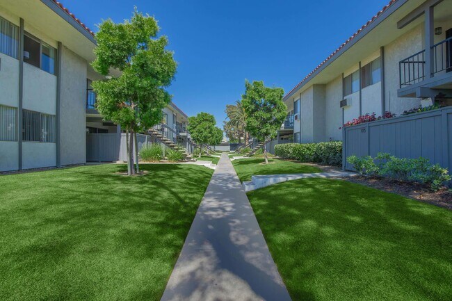 Foto del edificio - Arbor Court Apartment Homes