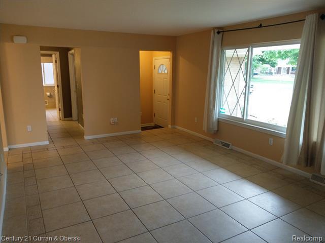 Building Photo - 7251 Oakman Blvd
