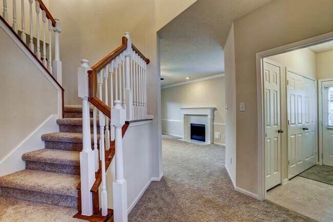 Foto del edificio - 3026 Cherry Mill Ct