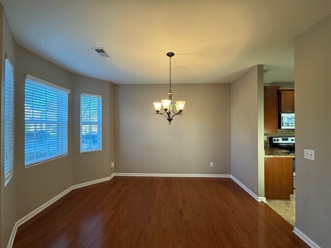 Foto del edificio - 4617 Meadowside Terrace