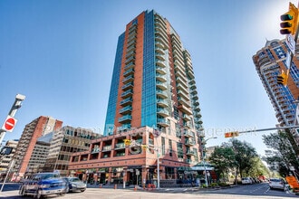 Building Photo - 836-815 15 Ave SW
