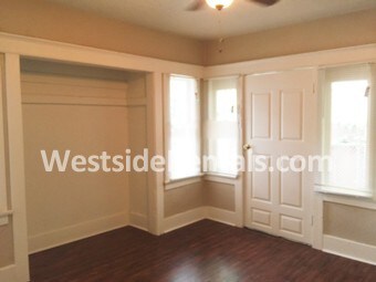 Foto principal - 911 Alamitos Ave