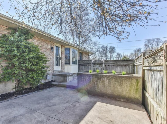 Photo du bâtiment - 319 Albert St