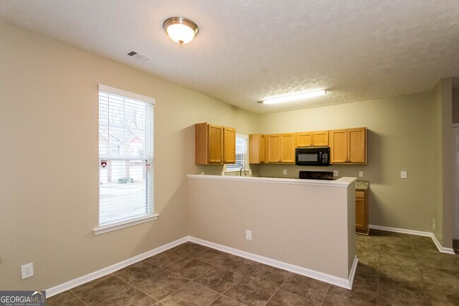 Building Photo - 4681 Highpoint Ln