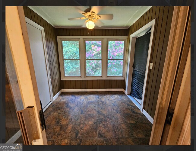 Foto del edificio - 2539 Oakridge Pl