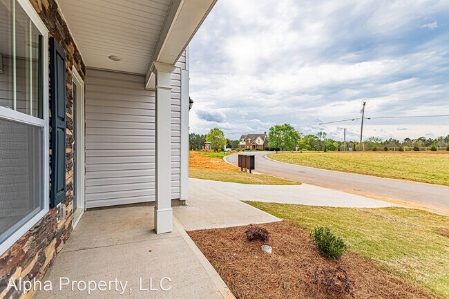 Building Photo - 3 br, 2.5 bath House - 3704 Brookshade Trl