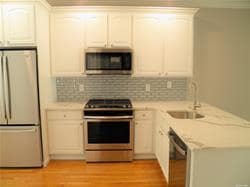 Building Photo - 20 Sea Ct Ln