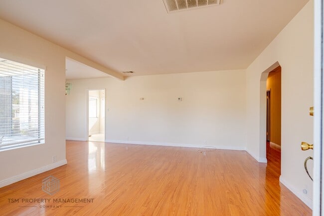 Building Photo - Charming 3 Bed 2 Bath Single Family House in Temple City!