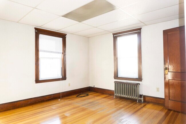 Foto del edificio - 470 Western Ave
