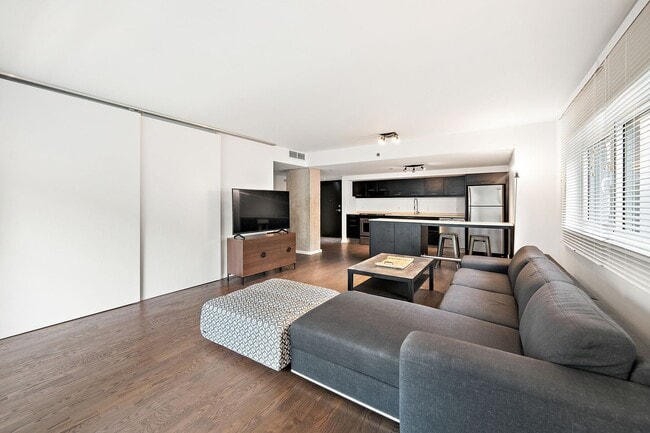 Photo du bâtiment - 350 Blvd. De Maisonneuve Ouest