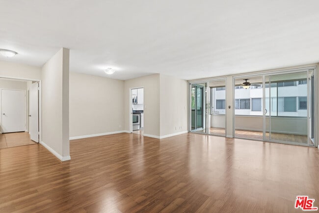 Building Photo - 8701 Delgany Ave