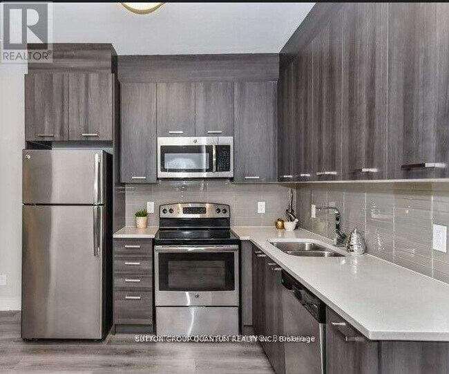 Photo du bâtiment - 150 Main St W