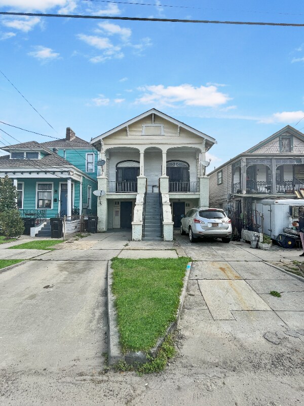 Primary Photo - 2327 Ursulines Ave