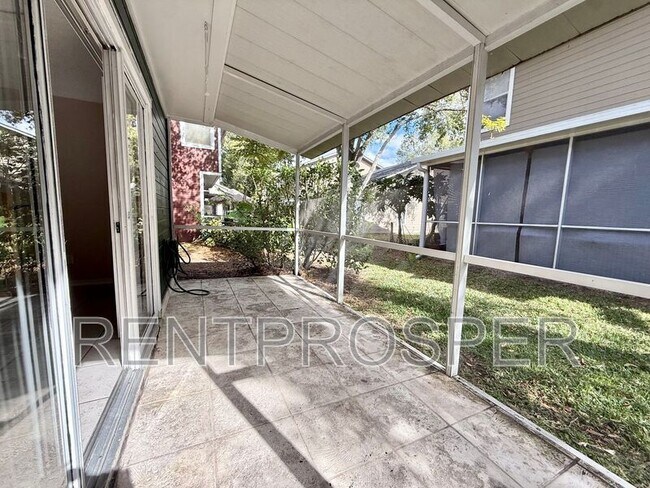 Foto del edificio - 6010 Scotchwood Glen