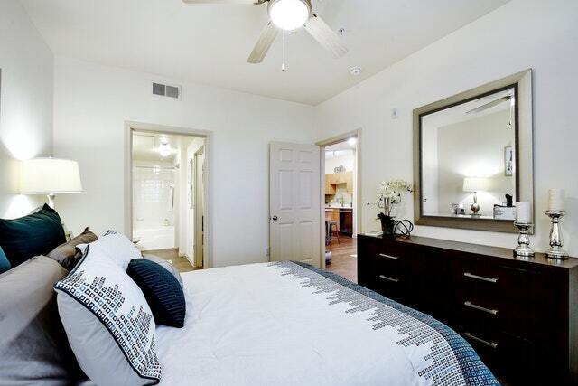 Building Photo - 12430 Metric Blvd