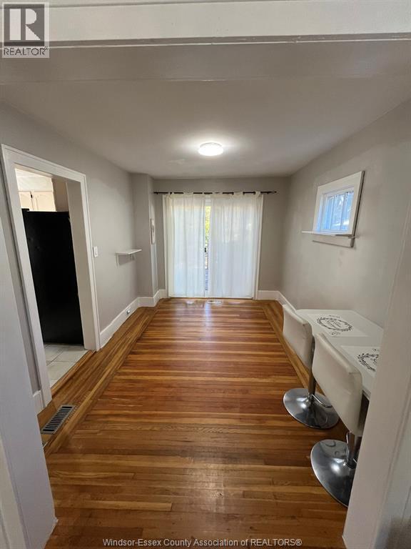 Photo du bâtiment - 1642 Adanac Ave