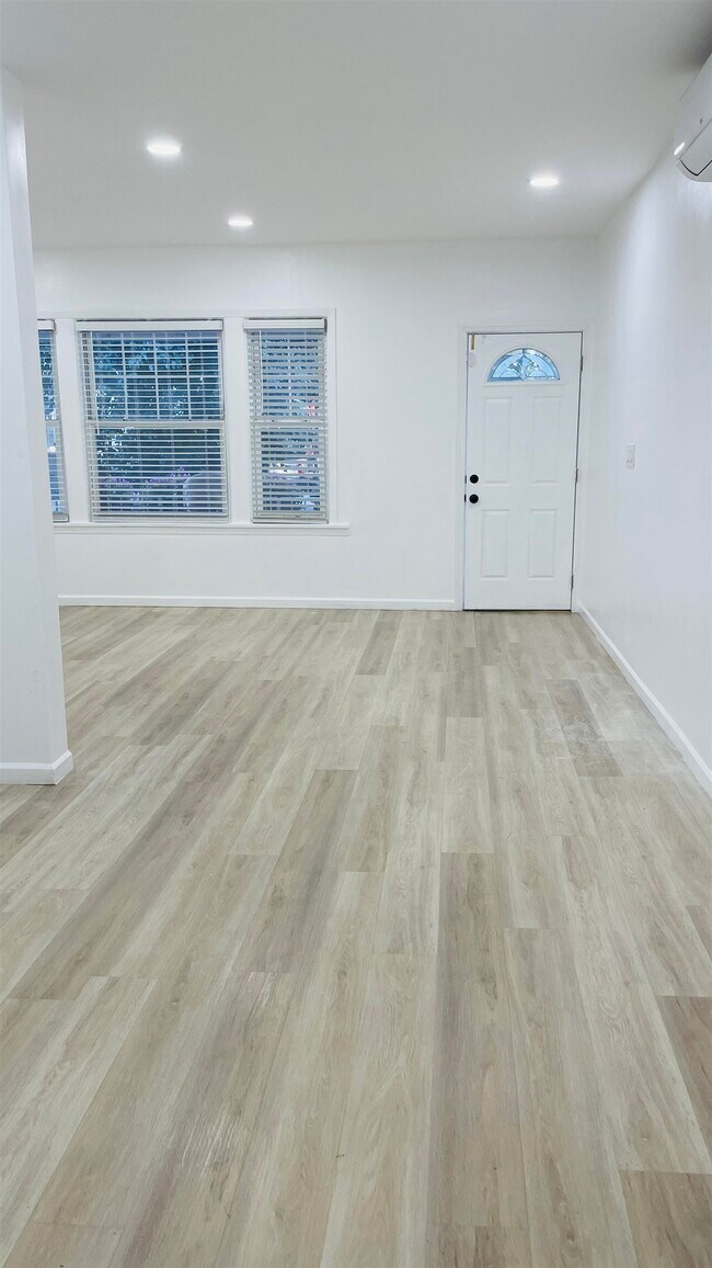 Foto del edificio - 22 W 35th St